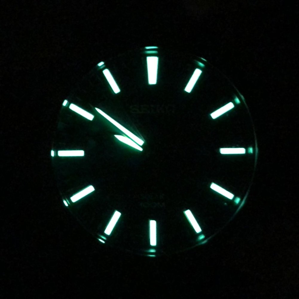 Unworn Seiko Essentials Solar Men's Watch SNE485 - Picture 11 of 11